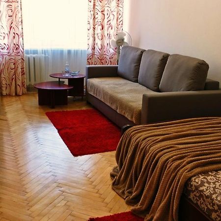 Very Nice Apartment In L'Viv Lwów Zewnętrze zdjęcie