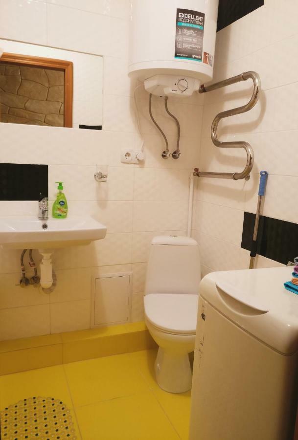 Very Nice Apartment In L'Viv Lwów Zewnętrze zdjęcie
